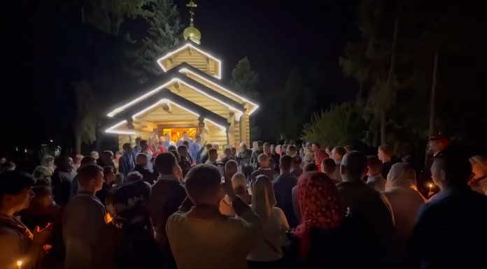 В храм-часовню при Краснодарском военном госпитале в Пасхальную ночь был доставлен Благодатный огонь