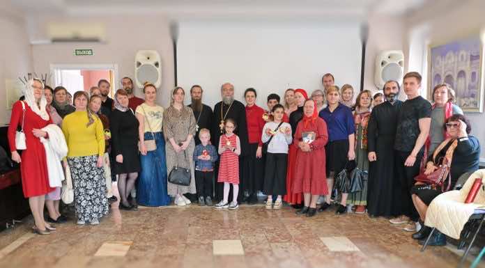 В Ильинском храме прошла очередная встреча «Семейного клуба»