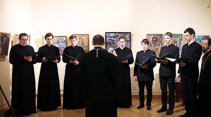 Хор Екатеринодарской духовной семинарии принял участие в открытии выставки
