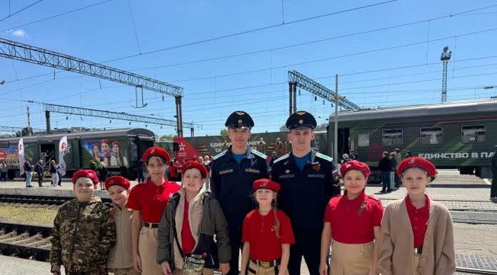 Отряд юнармейцев храма Святого Духа стал участниками масштабной акции «Единство в памяти. Сила в правде!»