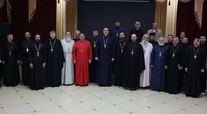 В отделе религиозного образования и катехизации прошла очередная встреча в рамках цикла обучающих семинаров