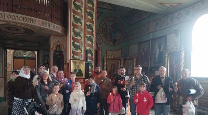 В храме Святой Троицы станицы Динской состоялась встреча с людьми с ограниченными возможностями