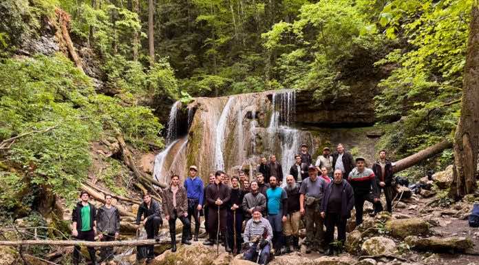 Студенты и преподаватели семинарии совершили поход к Каверзинским водопадам