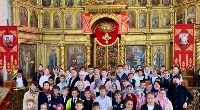 В храме Вознесения Господня станицы Пластуновской прошли экскурсии для школьников