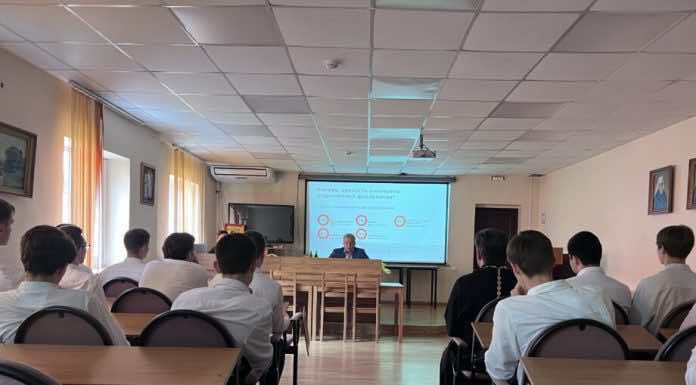 В Екатеринодарской духовной семинарии прошла встреча с Сергеем Николаевичем Лукашем