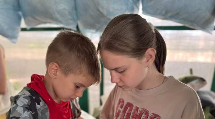 В храме Святого Духа прошел мастер-класс по изготовлению окопных подушек