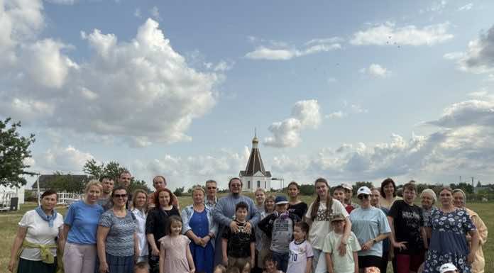 Воспитанники воскресной школы Сергиевского храма совершили паломническую поездку в Брюховецкий район