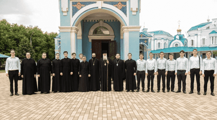 Представители Екатеринодарской духовной семинарии приняли участие во II Съезде регентов и певчих Тихорецкой епархии