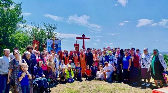 Прихожане храма Вознесения Господня совершили паломническую поездку в станицу Некрасовскую