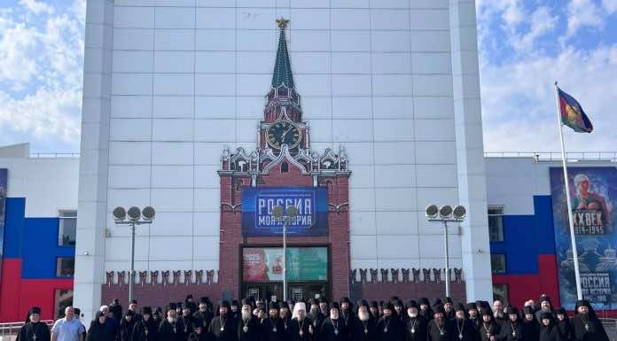 Монашеский круглый стол с участием Преосвященных архиереев и монашествующих епархий Южного федерального округа состоялся в Краснодаре