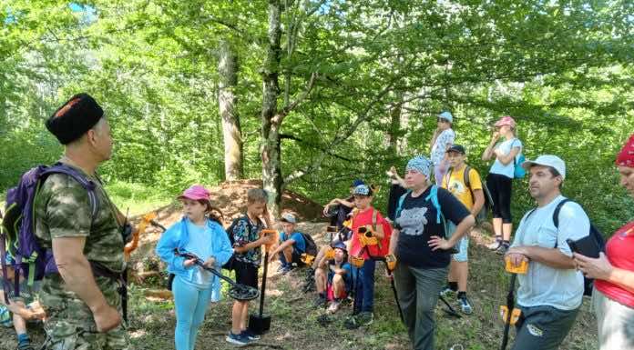 Обломки самолета времён ВОВ обнаружили воспитанники Тихоновской воскресной школы Апшеронска