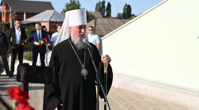 Митрополит Василий принял участие в церемонии зажжения Огня Памяти