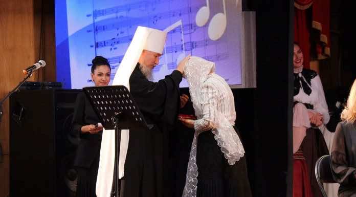 Митрополит Василий посетил мероприятие, посвященное 20-летию краснодарского оркестра камерной музыки «Благовест»