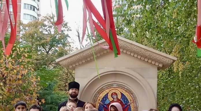 В храме Святого Духа состоялась экскурсия для школьников