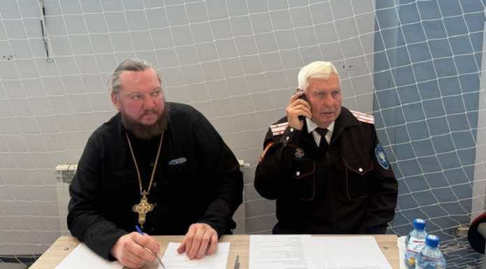 В Горячем Ключе благочинный принял участие в слете казачьих классов