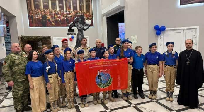 Иерей Николай Козак стал почетным гостем на торжественном посвящении в ряды движения «Юнармия»