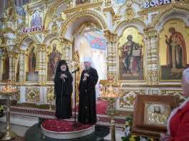 ВИДЕОСЮЖЕТ: Митрополит Василий и епископ Герман совершили Божественную литургию в Сочи