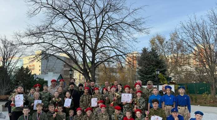 На территории храма Святого Духа состоялась ежегодная традиционная военно-спортивная игра «Зарница»