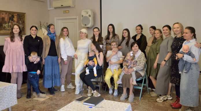 В Ильинском храме прошла встреча клуба «Служба поддержки материнства «Мама в ресурсе»