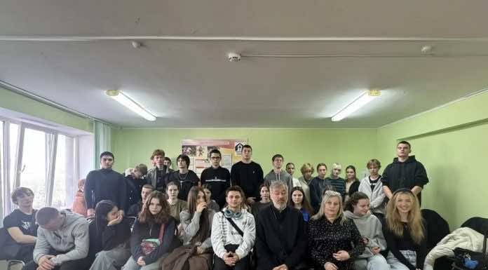 Иерей Евгений Ромазев провел встречу со студентами Пашковского сельскохозяйственного колледжа