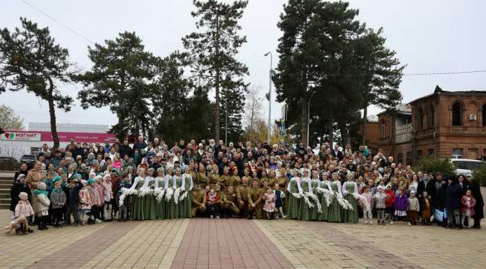 В станице Пластуновской прошел приходской праздник «Великой Победе — 80 лет»