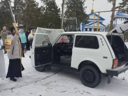 Протоиерей Виталий Бойко освятил гуманитарную помощь для военнослужащих