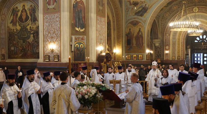 Митрополит Василий совершил панихиду по новопреставленному иеромонаху Луке (Кулакову)