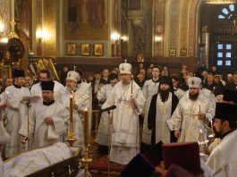 В Свято-Екатерининском кафедральном соборе состоялось прощание с иеромонахом Лукой (Кулаковым)