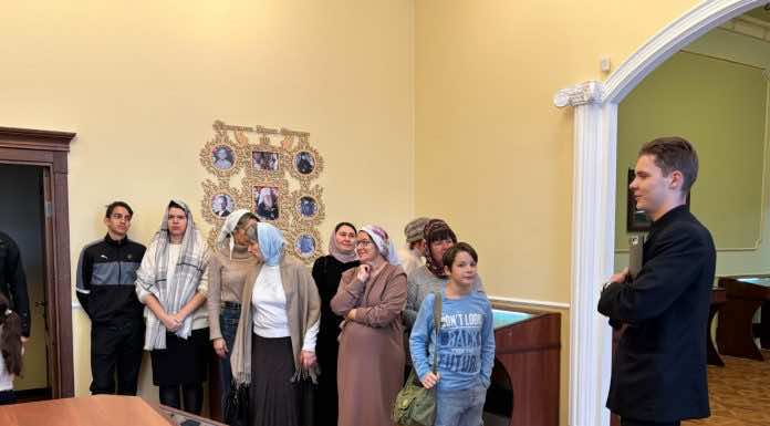 Воспитанники воскресной школы посетили с экскурсией Свято-Троицкий собор и Екатеринодарскую духовную семинарию