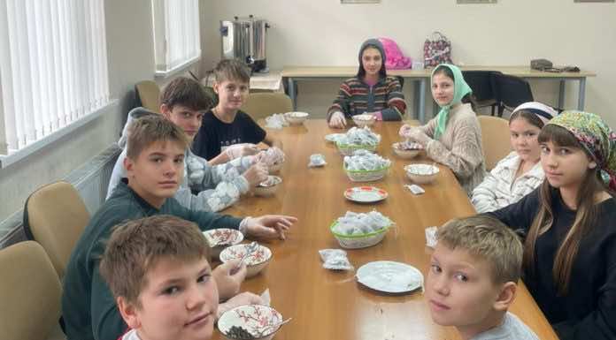 В Никольском храме прошла благотворительная акция по сбору гуманитарной помощи для военнослужащих