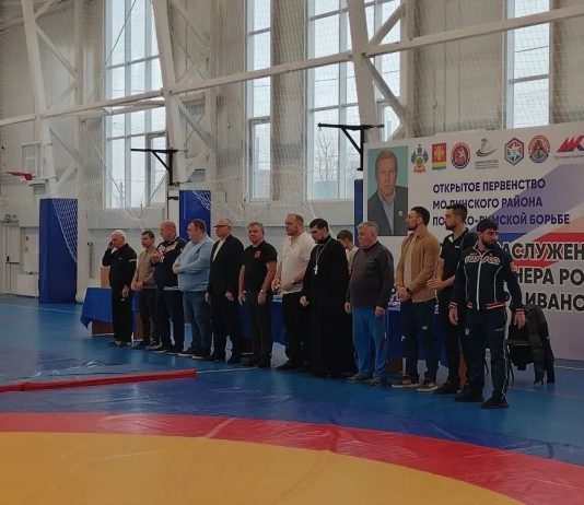 Иерей Давид Кочаров посетил открытое первенство МО Динского района по греко-римской борьбе
