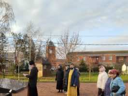 В храме Вознесения Господня молились о погибших воинах