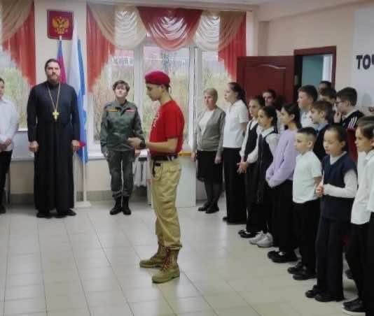 Протоиерей Константин Гашевский благословил юнармейцев