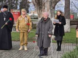 Иерей Иоанн Лапко посетил памятную акцию, посвященную Дню ввода российских войск в Чечню