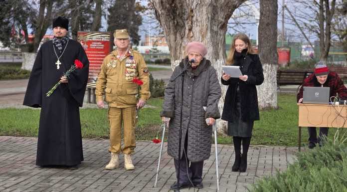 Иерей Иоанн Лапко посетил памятную акцию, посвященную Дню ввода российских войск в Чечню