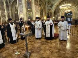 В Свято-Екатерининском кафедральном соборе совершили литию по протоиерею Кириллу Россинскому