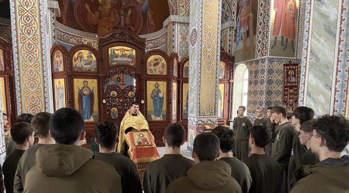 Священники 14-го благочиния продолжают сотрудничество с центром «Патриот»