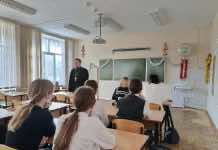 Иерей Герман Гайт провёл урок для учащихся казачьего класса