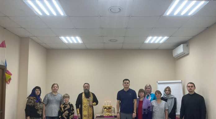 Протоиерей Роман Цокур освятил инклюзивный центр раннего развития «Росток надежды»