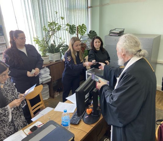 Протоиерей Геннадий Волков посетил главное управление МВД России по Краснодарскому краю.