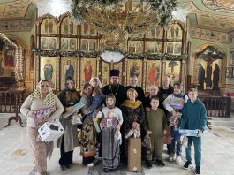 В храме Святой Троицы станицы Динской завершилась рождественская акция «Ёлочка желаний»