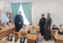 Православную школу священномученика Михаила Лекторского посетили гости из Тихорецкой епархии