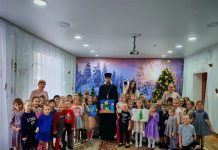 Иерей Владимир Силичев провел встречу с воспитанниками детского сада № 105