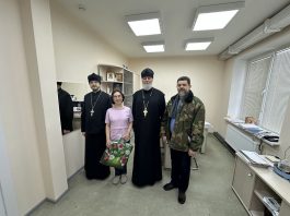 Духовенство Свято-Пантелеимоновского храма в дни святок посетило врачей краевой больницы