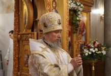 Митрополит Василий освятил Свято-Пантелеимоновский храм и совершил в нём Божественную литургию