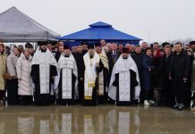 Митрополит Василий совершил чин на основание храма в честь святителя Василия Великого