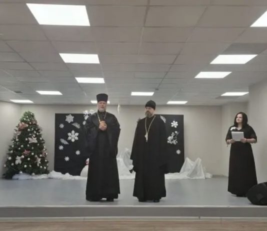 Священнослужители приняли участие в работе жюри конкурса-фестиваля детского творчества «Светлый праздник – Рождество Христово»