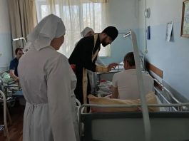 Иерей Алексий Скрынник посетил пациентов краснодарского хосписа