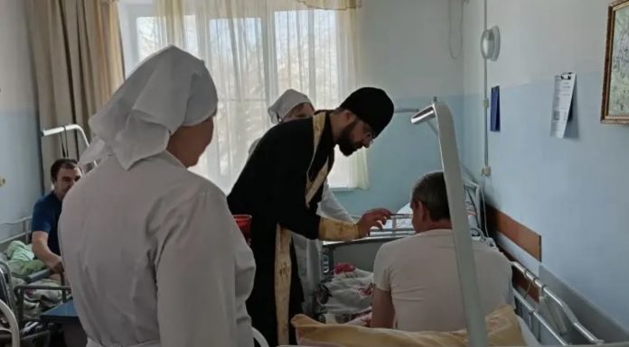 Иерей Алексий Скрынник посетил пациентов краснодарского хосписа