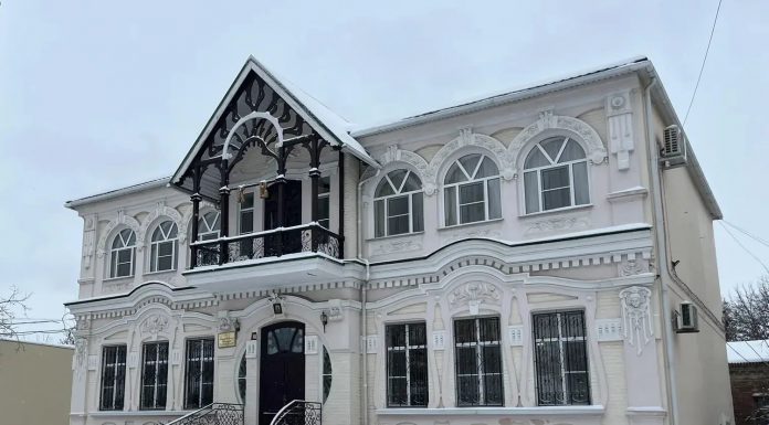 В швейную мастерскую епархиального управления требуется швея